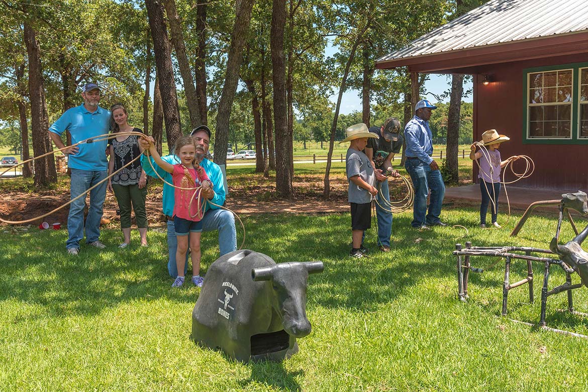 kids bull wrangling 